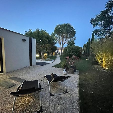 Le Cherche Midi, Entre Nimes, Le Pont Du Gard, Uzes, Arles Marguerittes Eksteriør billede
